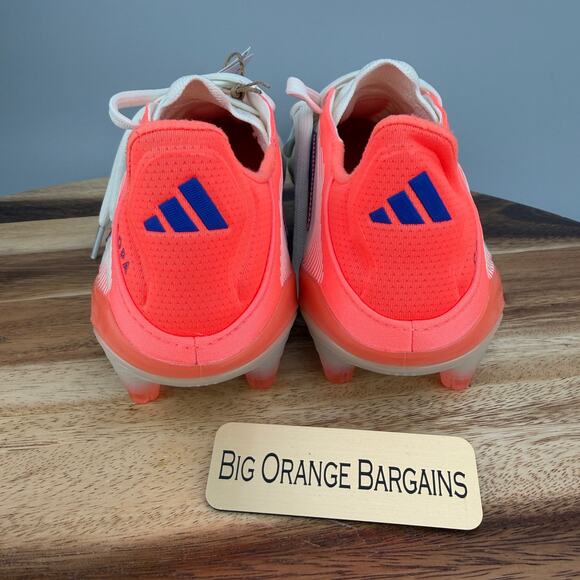 Athletic_Shoes